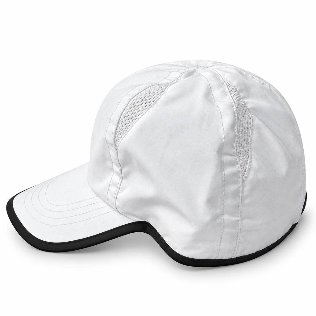 Gorra blanca minimalista